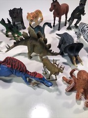 Lot 29 Assorted Hard Plastic Dino Farm Zoo Animal Figures Toys Action Figures