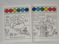 BLUE’S CLUES PAINT WITH WATER COLORING BOOK – A DAY A THE BEACH – FROM 1999
