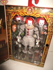 ULTIMATE BOB GRAY as PENNYWISE The Dancing Clown Welcome to Derry 7″ Figure 2026