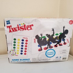 Hasbro Twister Game Blanket 60″x90″ Classic Party Activity Game with Spinner NEW