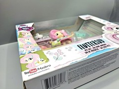 My Little Pony G4 Equestria Girls Fluttershy Pet Spa NIB Friendship Is Magic