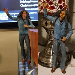 18cm/7″Bob Marley Music Legends & Microphone Jamaica Singer PVC Action Figure