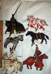 Mixed Lot of Schleich Knights Horses Medieval Action Figures Toy a