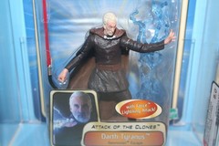 STAR WARS 2003 AFA GRADED MINT ON CARD AOTC DARTH TYRANUS FIGURE WEAPON HASBRO