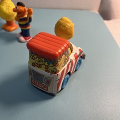 SESAME STREET FIGURES And DIE CASTS 1980’s ~LOT OF 10