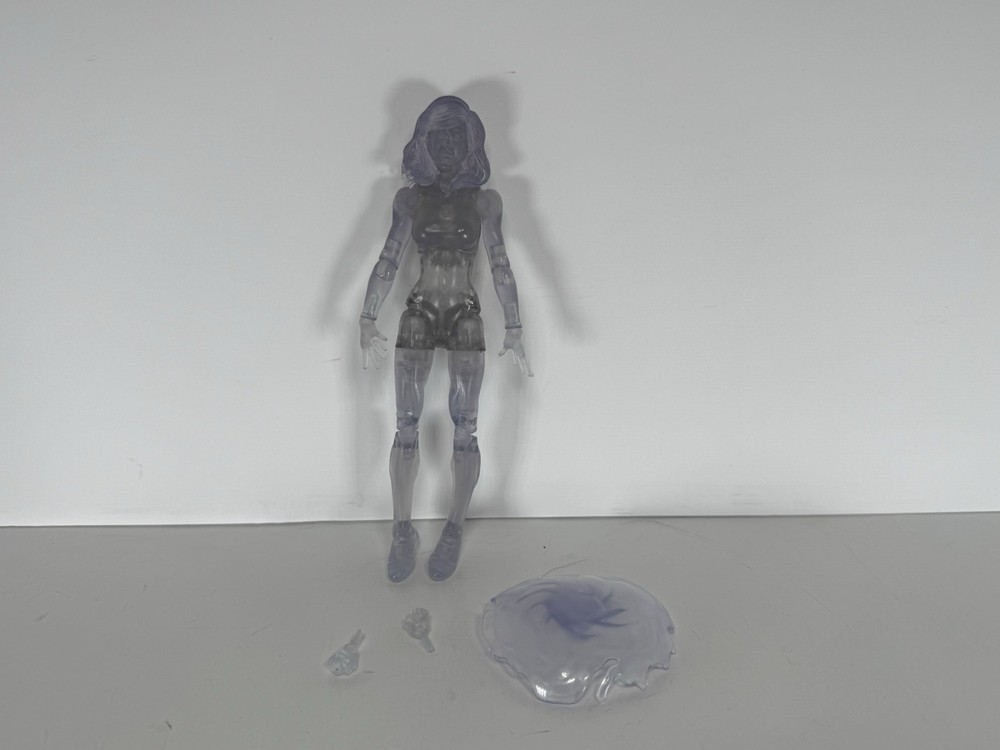 Marvel Legends 2021 CLEAR INVISIBLE WOMAN FIGURE Loose 6″ Fantastic Four Vintage