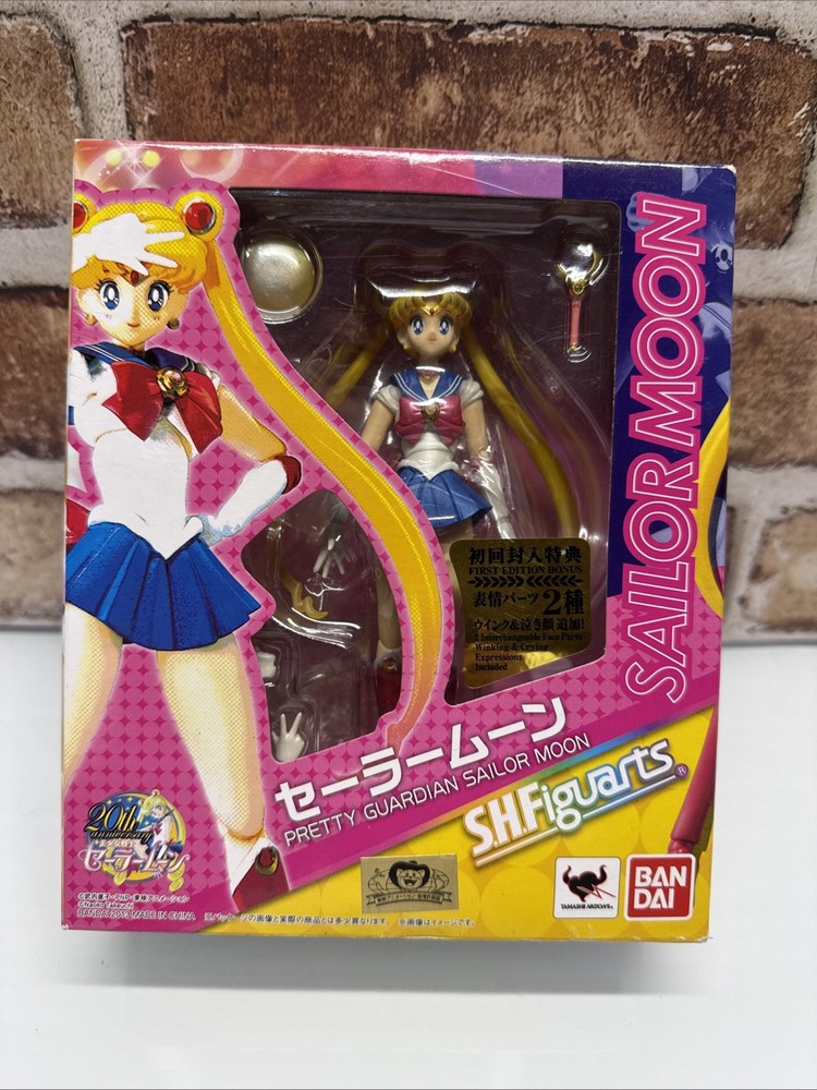 Bandai SH Figuarts Sailor Moon 20th Anniversary First Edition w/Bonus Faces New