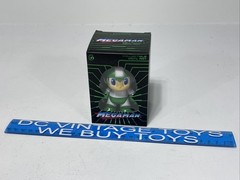 Kidrobot x Mega man 3″ Metallic Green Holiday Exclusive Non-Blind box NEW 🔥