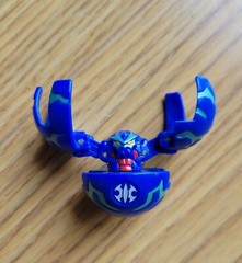 Bakugan Fear Ripper Blue Aquos Classic Battle Brawlers 250G
