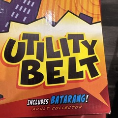 BATMAN CLASSIC TV SERIES UTILITY BELT INCLUDES BATARANG ADULT COLLECTOR