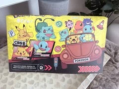 Pokémon Die Cast Metal Large Collector Car Pikachu Squirtle Bulbasaur
