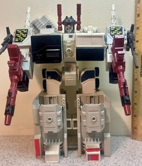 Vintage 1986 Hasbro Transformers G1 Metroplex Base Action Figure Near Complete