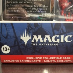 Marvel Legends Magic The Gathering Battle-Damaged Spider-Man Card Included