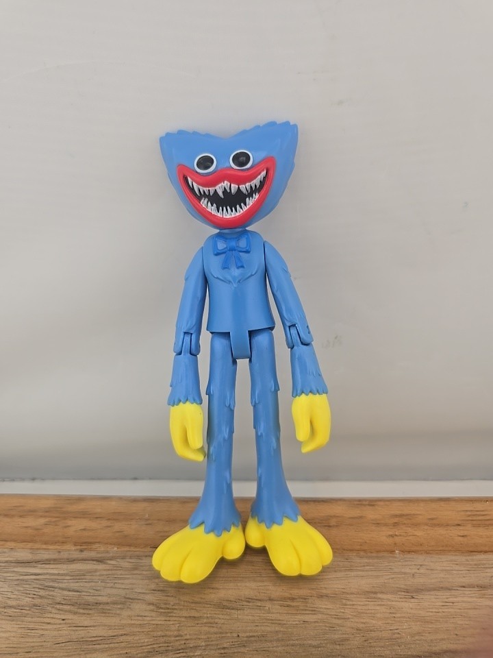 POPPY Playtime Scary Huggy Wuggy 5″ Posable Action Figure Accessory Series 2