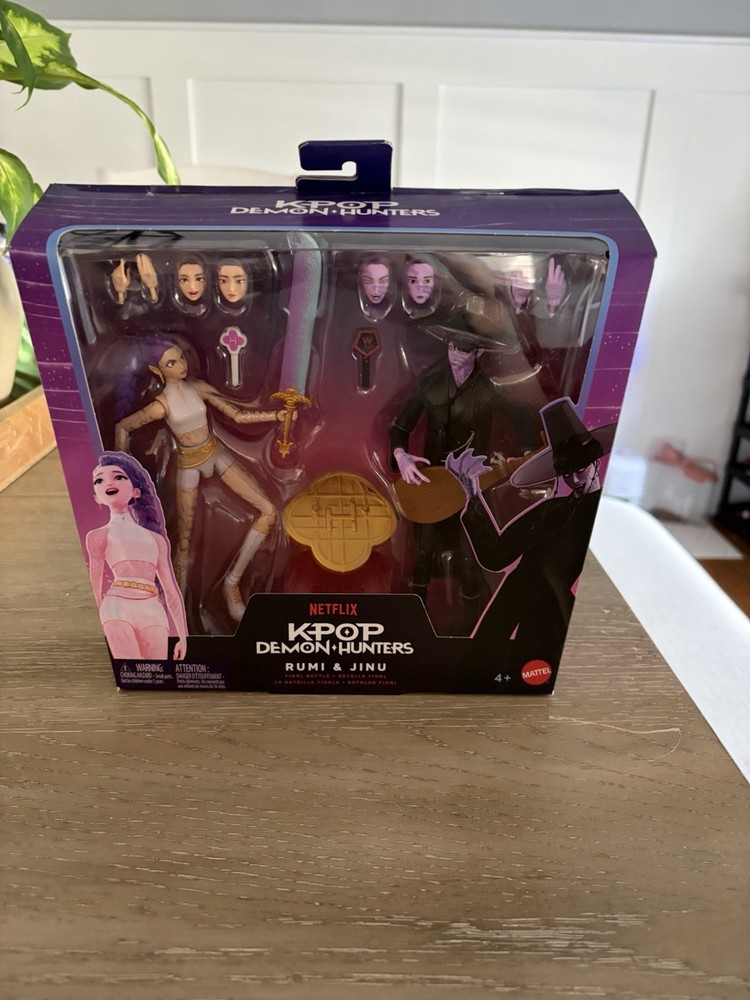 Mattel KPop Demon Hunters Rumi and Jinu 2 Pack 1:12 6 inch Figures IN HAND