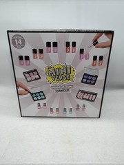 MGA’s Mini Verse Make It Mini Makeup Series 1 – NEW Lot Of 8 Plus Display