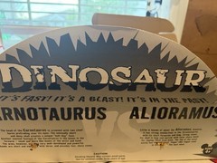 Disney Animal Kingdom Dinosaur Carnotaurus vs Alioramus Rubber Latex Battle Set