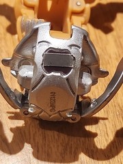 Bakugan Razenoid Mechtanium Subterra Surge 750-1000g