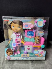 RARE! Doc McStuffins Magic Talking Doc Care Cart NEW! Disney Junior COLLECTIBLE