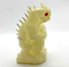 Cryptozoo-Fubi El Chupacabra “GID Ed.” by Weston Brownlee x Tenacious Toys