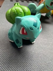 Pokémon Toy Figure Lot of 5- Venusaur Wartortle Pikachu Squirtle Bulbasaur