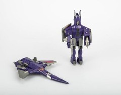 Transform G1 Cyclonus reissue brand new action figure MISB Gift
