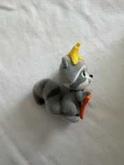 Mattel Barbie Pet Series 10 Raccoon with Banana and Pizza Fuzzy Figure Toy