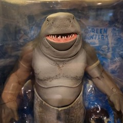 New McFarlane DC Multiverse Suicide Squad King Shark Gold Label Mega Figure