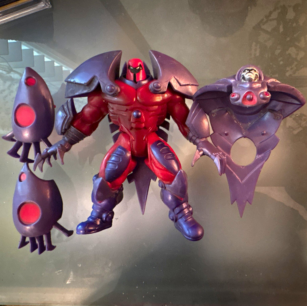1997 toybiz Onslaught action figure complete.