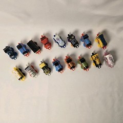 Thomas The Tank Engine & Friends Minis Huge Lot Of 16 Micro Trains
