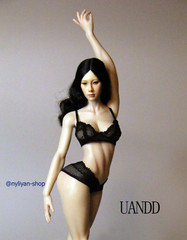 UANDD 1/6 No Finger Bone Seamless Thin Waist Body 12″ Female Figure For OB Head