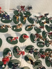 Lot of 100+all teams Mini Player Figures McFarlane style, 1997