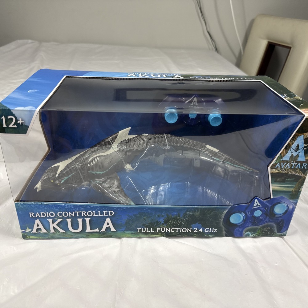 McFarlane – Avatar: The Way of Water – World of Pandora – R.C. Akula 14″ * NEW*