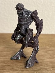 Final Faction Kharn 3.75” Action Figure Hive Class Drone Greenbrier Plastic Toy