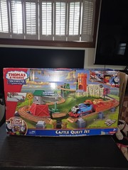 Motorized Thomas The Train Trackmaster Castle Quest Set 100% Complete w/ Box