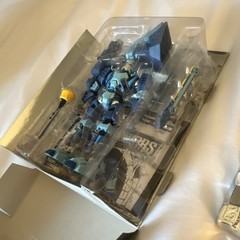 Mega Bloks Mag Warriors + Magnetix Botiksla Set w/ Figures Weapons Shields Cards