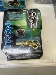 NEW Sealed Disney Tron Legacy Deluxe Light Cycle Sam Flynn NIB Spin Master