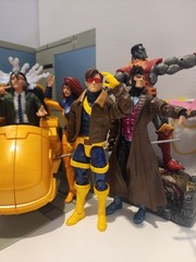 Marvel X-Men 11 Figure action Figure Lot Really Cool Loose Condition SEE PHOTOS!