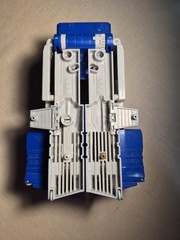 Hasbro Transformers Armada Optimus Prime Super Base Figure