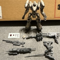 Gray Black Robot Action Figure Fully Jointed Plastic with Gun Rifle Axe Hand