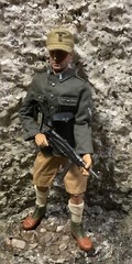 1/6 BBi/Dragon 1st Waffen SS Tropical Trooper w/MP40 SMG Italy 1943-44
