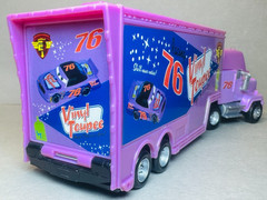 Disney Pixar Cars Vinyl Toupee Hauler Semi #76 Piston Cup Diecast Deluxe 1:55 FC