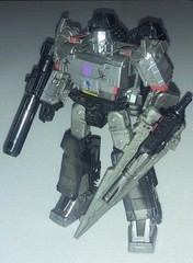 Transformers Netflix War For Cybertron MEGATRON Figure WFC generations