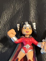 Loose Hasbro Marvel Super Hero Squad Thor Sif- 2.25 In 2010