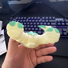 GLOW IN THE DARK Glyos Godbeast Titan Mushi Sofubi Action Figure RARE
