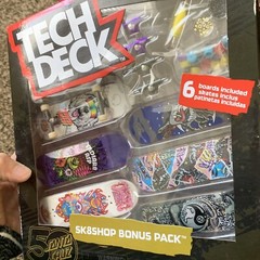 Tech Deck Santa Cruz 50 Years SK8SHOP Bonus Pack Finger Skate Boards Brand New