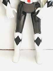 Power Rangers 1995 Bandai Black Metallic Figure 5.5in No Accessories