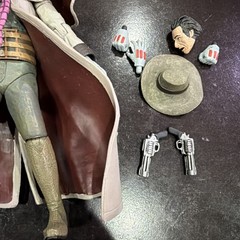 MEZCO THE SPIRIT-THE OCTOPUS FIGURE with accessories
