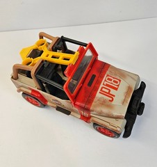 JURASSIC WORLD FALLEN KINGDOM JEEP WRANGLER FOR 3.75″ FIGURES 1:18 SCALE 2018