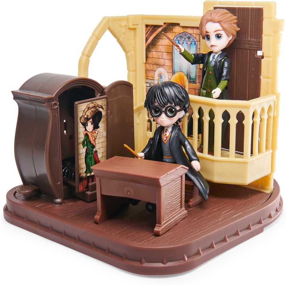 Harry Potter, Magical Minis Defense Against the Dark Arts Playset with 2 Excl…